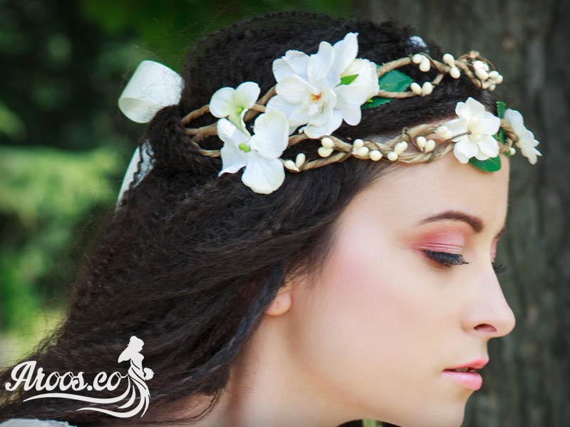 تاج عروس گل طبیعی