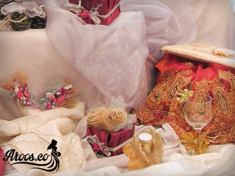 سفره عقد مدرن سفره عقد مدرن