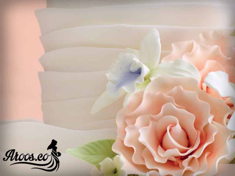 کیک عروسی لاکچری