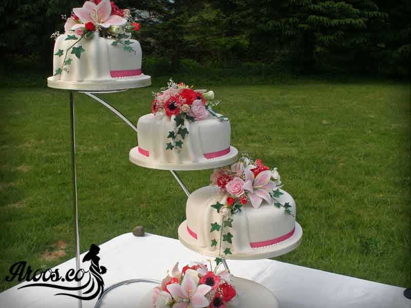 کیک چند طبقه عروسی
